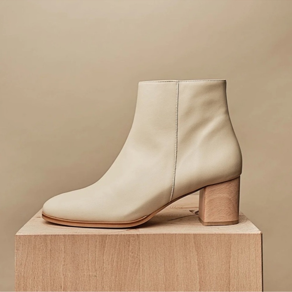 BHAVA Jackie Low Ankle Bootie size 7